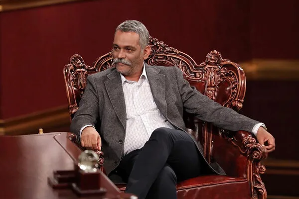 بیوگرافی و اسامی بازیگران سریال در و تخته شبکه دو + ساعت پخش و تکرار نادر فلاح در برنامه مهمانی مهران مدیری