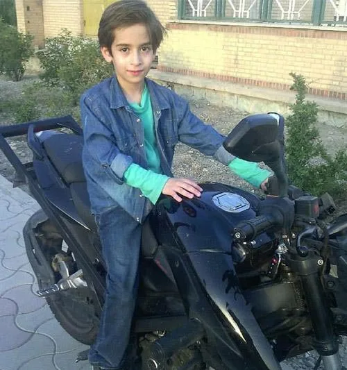 بیوگرافی عرفان برزین از داداش کوچولوی حبیب در لیسانسه ها تا یزدان