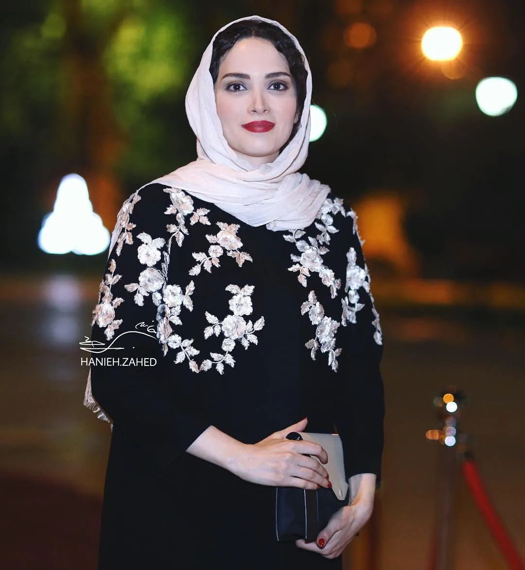 بیوگرافی بهنوش طباطبایی از ازدواج و طلاق تا عمل های زیبایی عکس خاص و جذاب بهنوش طباطبایی