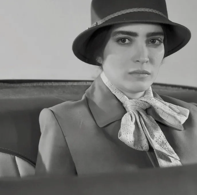 بیوگرافی بهنوش طباطبایی از ازدواج و طلاق تا عمل های زیبایی تصویر جذاب بهنوش طباطبایی