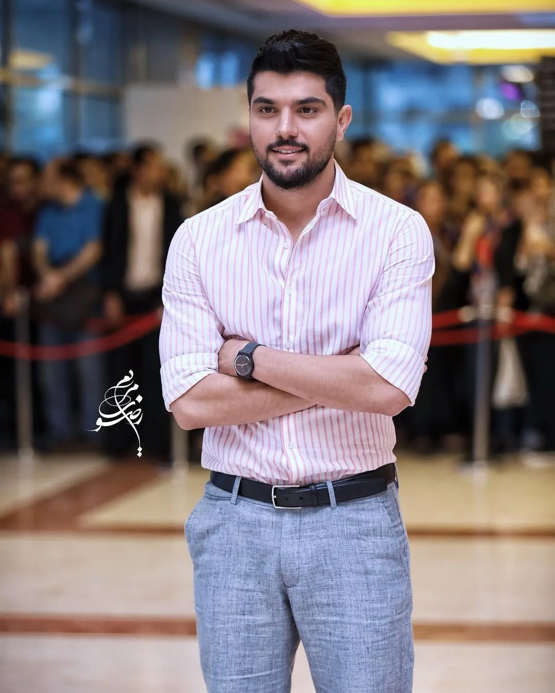 بیوگرافی سینا مهراد (سهیلی)؛ سن، قد، ازدواج و خانواده هنری