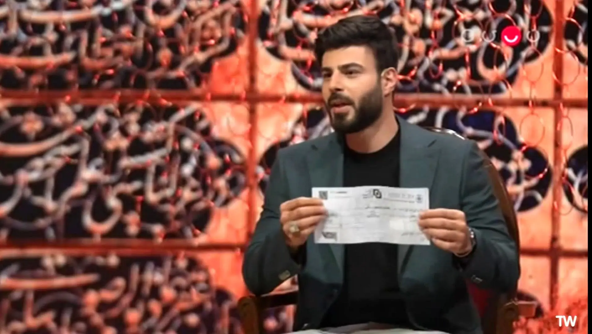 علی اکبر قلیچ مجری برنامه از سرگذشت