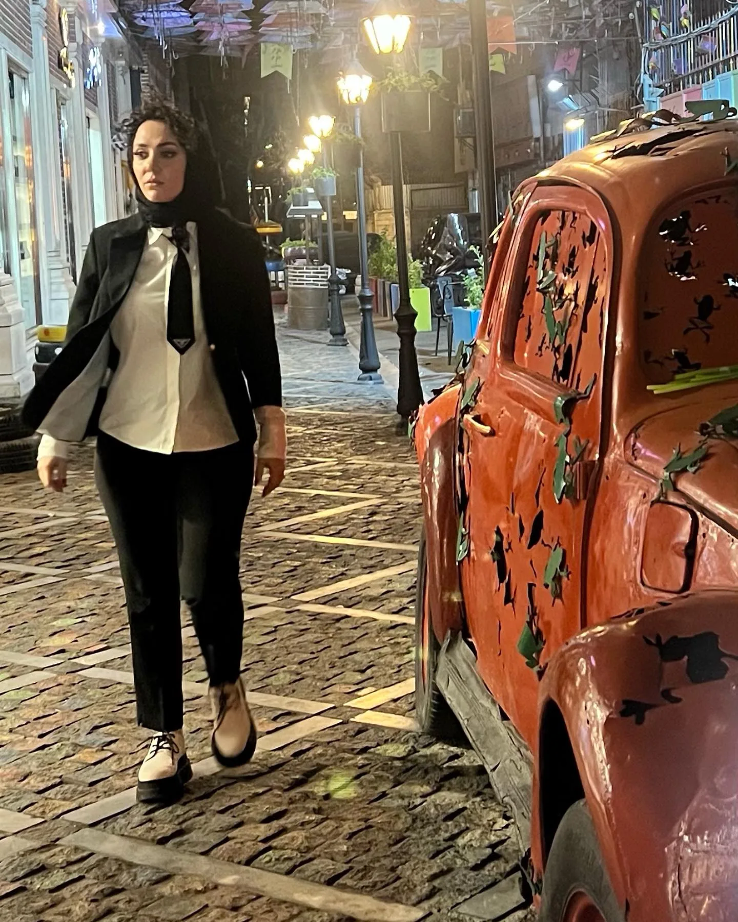 بیوگرافی حوریه مقدم بازیگر و نویسنده؛ از مافیا و پدرخوانده تا شام ایرانی