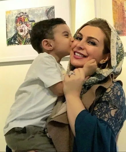 آخرین عکس های ماه چهره خلیلی در کنار پسرش قبل از مرگ