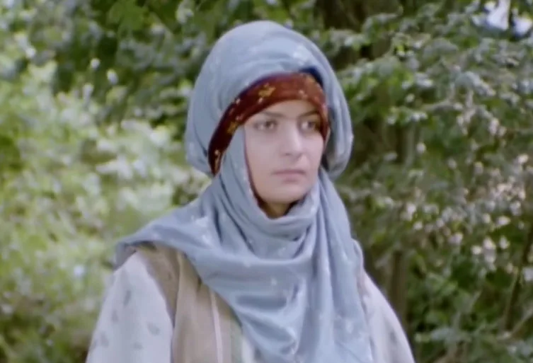 بیوگرافی سرور نجات الهی بازیگر نقش ستاره مادر بوعلی سینا