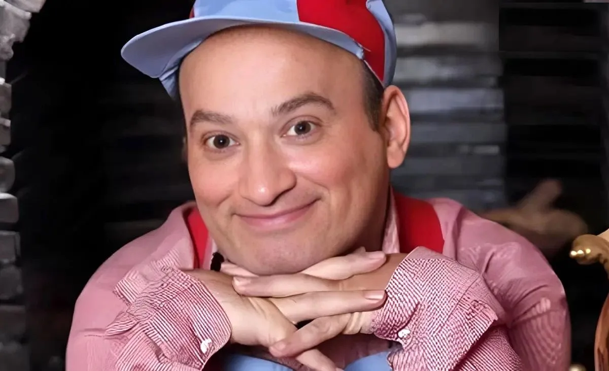 شهرام لاسمی: بیوگرافی، زندگی شخصی و افسردگی قلقلی شهرام لاسمی در نقش قلقلی