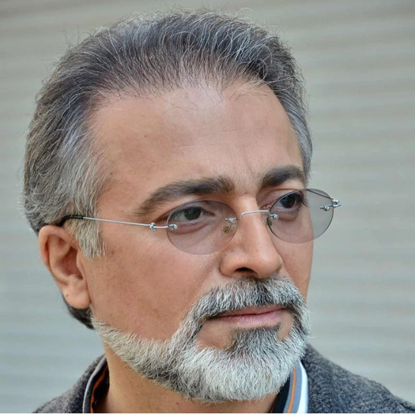 افشین نخعی