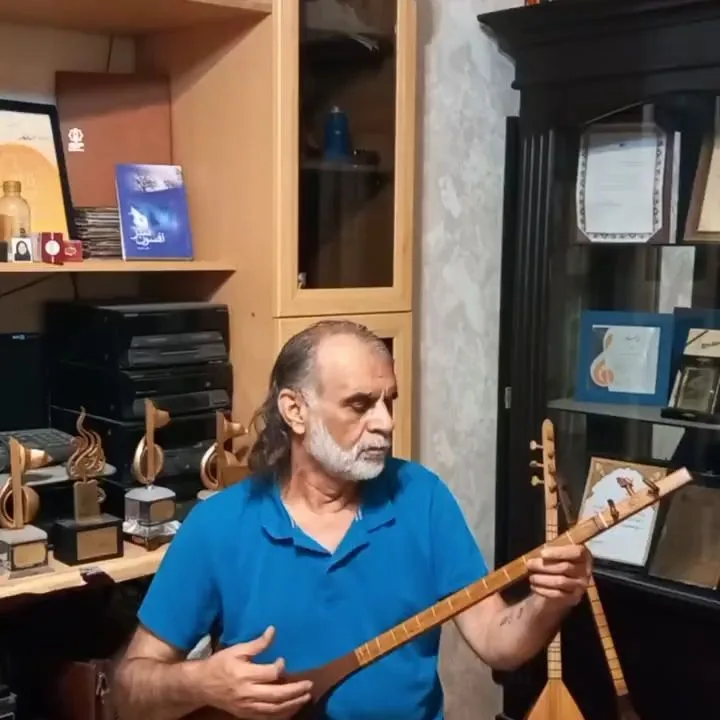 بیوگرافی جمشید عزیزخانی خواننده و آهنگساز کرمانشاهی + علت فوت بیوگرافی جمشید عزیزخانی خواننده و آهنگساز کرمانشاهی + علت فوت