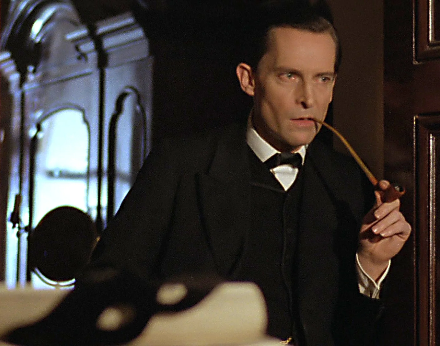 بیوگرافی جرمی برت بازیگر نقش شرلوک هلمز قدیمی و دوبلورش بهرام زند