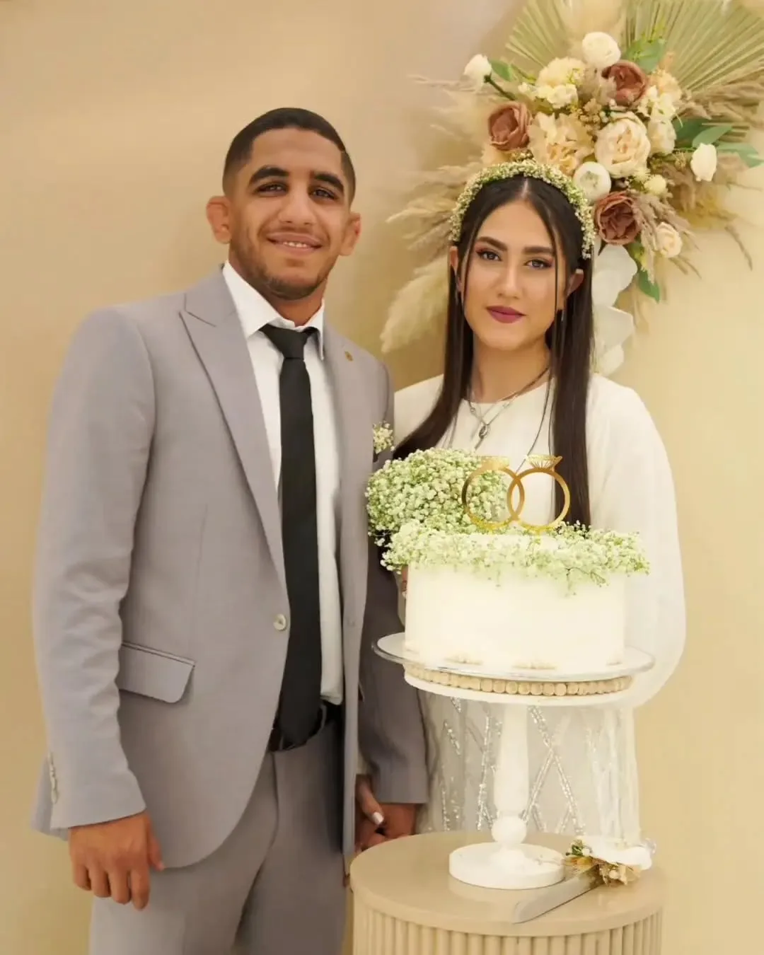 رحمان عموزاد: بیوگرافی و افتخارات پلنگ بیرحم کشتی مازندران تصویر ازدواج رحمان عموزاد