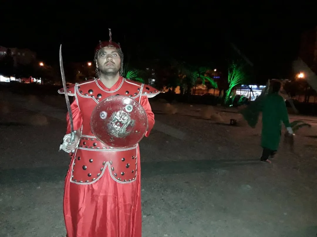 بیوگرافی محمود خسرومنش بازیگر نقش قاسم در بچه مهندس ۳ بیوگرافی محمود خسرومنش بازیگر نقش قاسم در بچه مهندس ۳