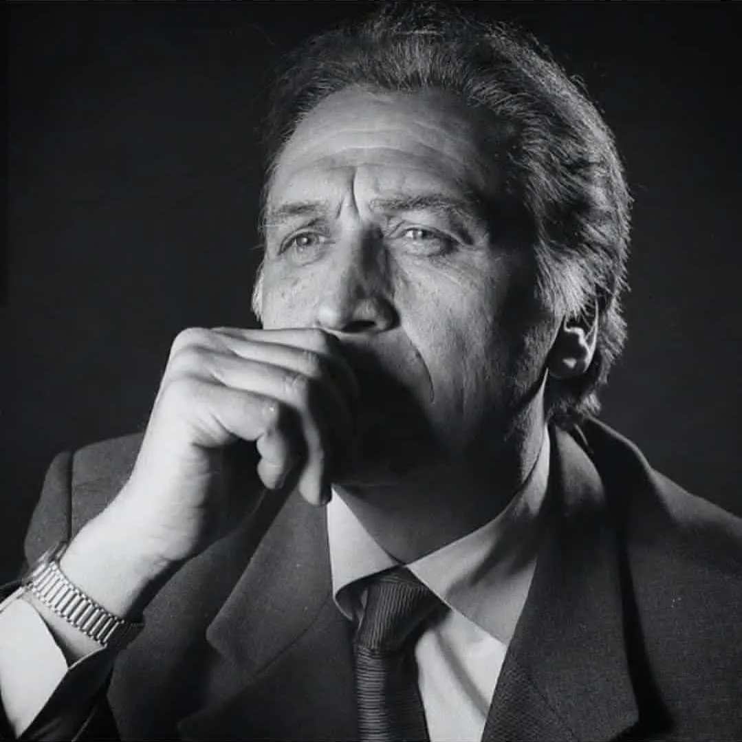 بیوگرافی احمد نجفی و همسر خارجی اش؛ از ممنوع الکاری تا حمایت از احمدی نژاد