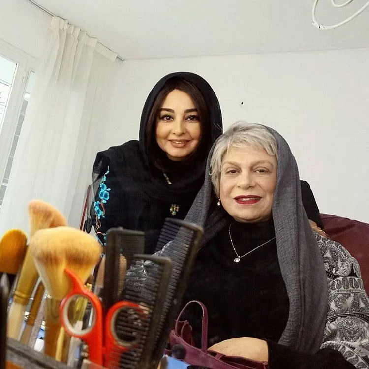 بیوگرافی ماهایا پطروسیان بازیگر دهه شصت و هفتاد سینمای ایران گوهر خیراندیش و ماهایا پطروسیان