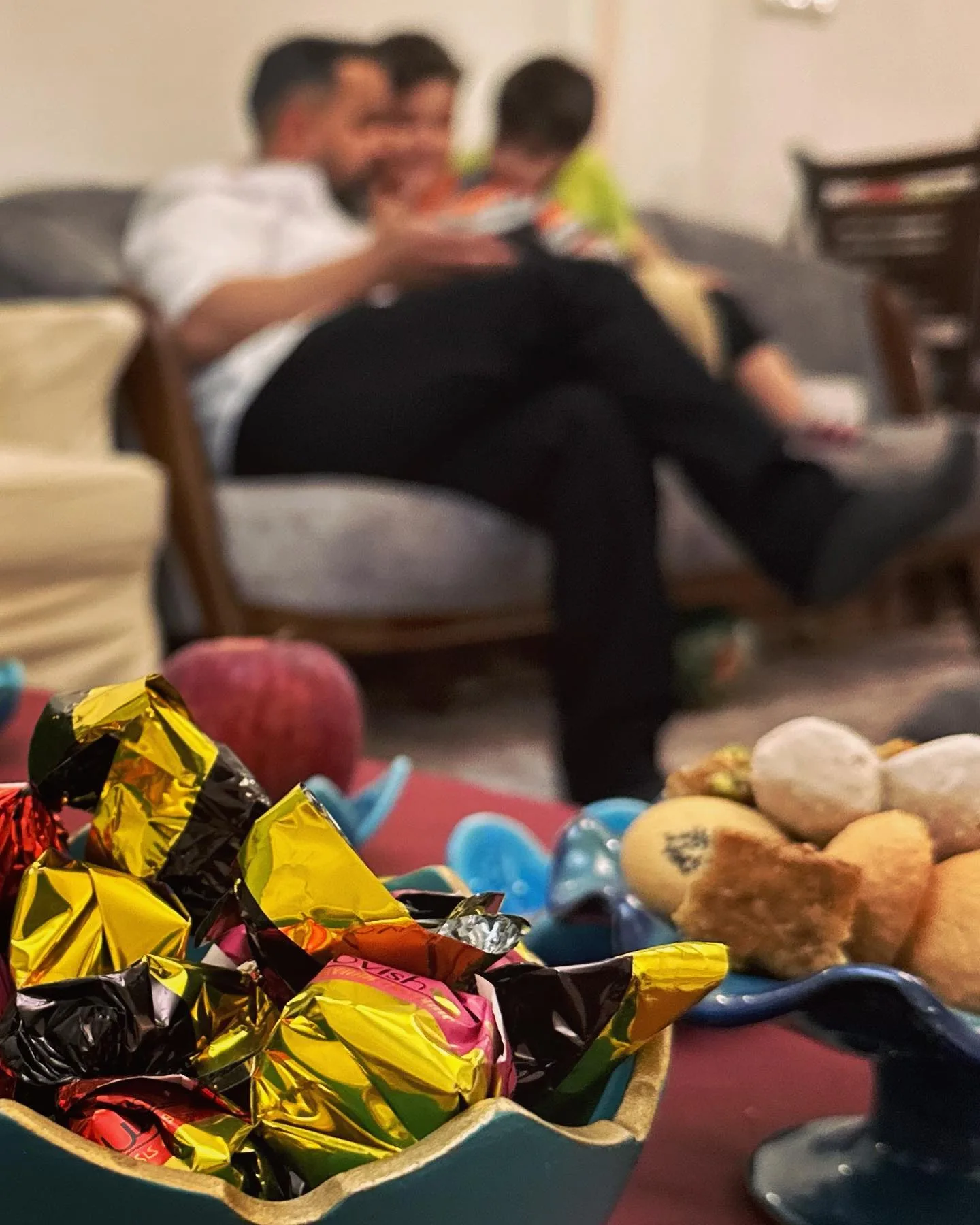 بیوگرافی زهرا چخماقی و همسرش مجری و خبرنگار اخبار صدا و سیما