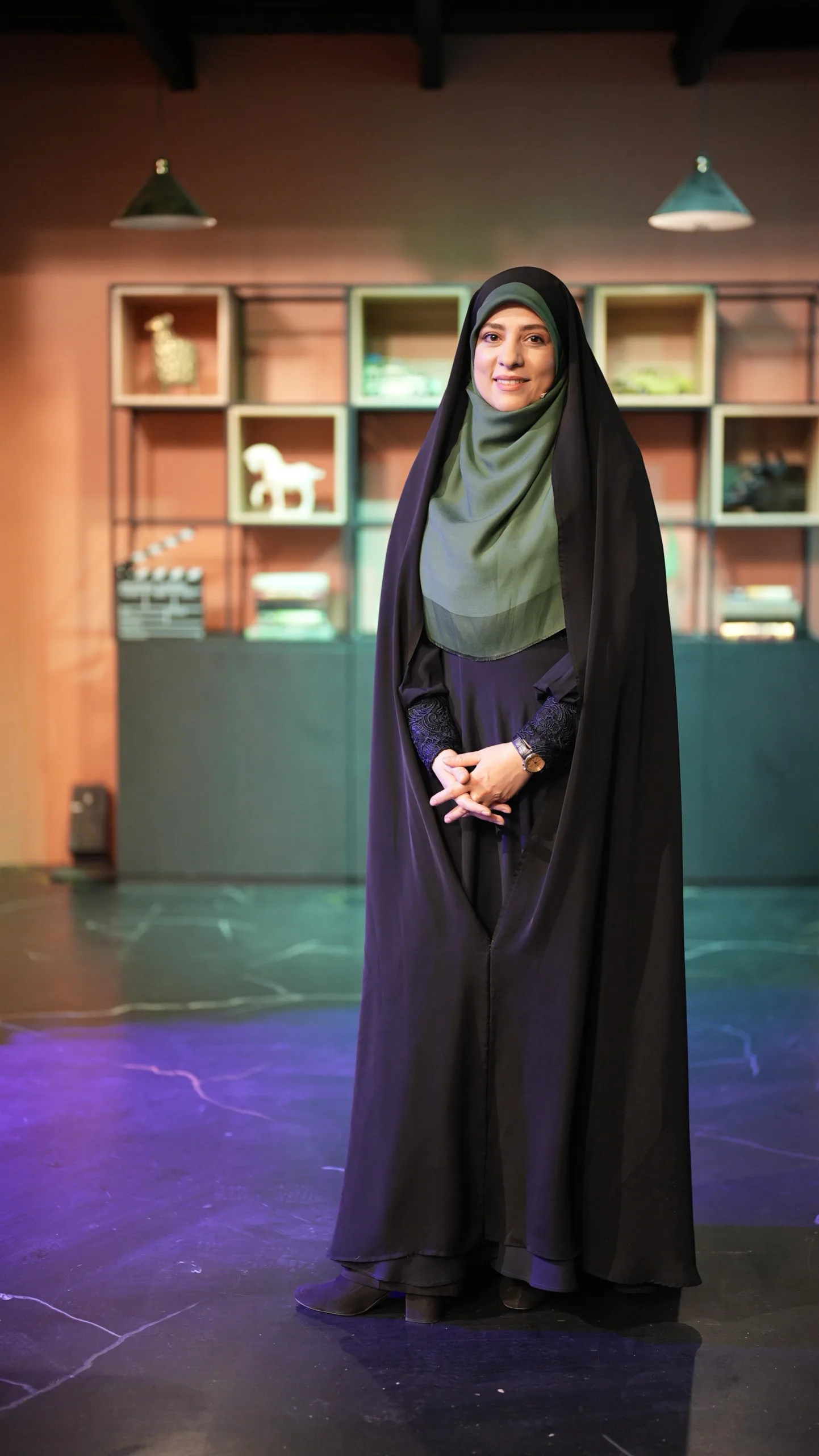 بیوگرافی فاطمه سادات متولیان مجری برنامه عصر خانواده شبکه دو سیما فاطمه سادات متولیان