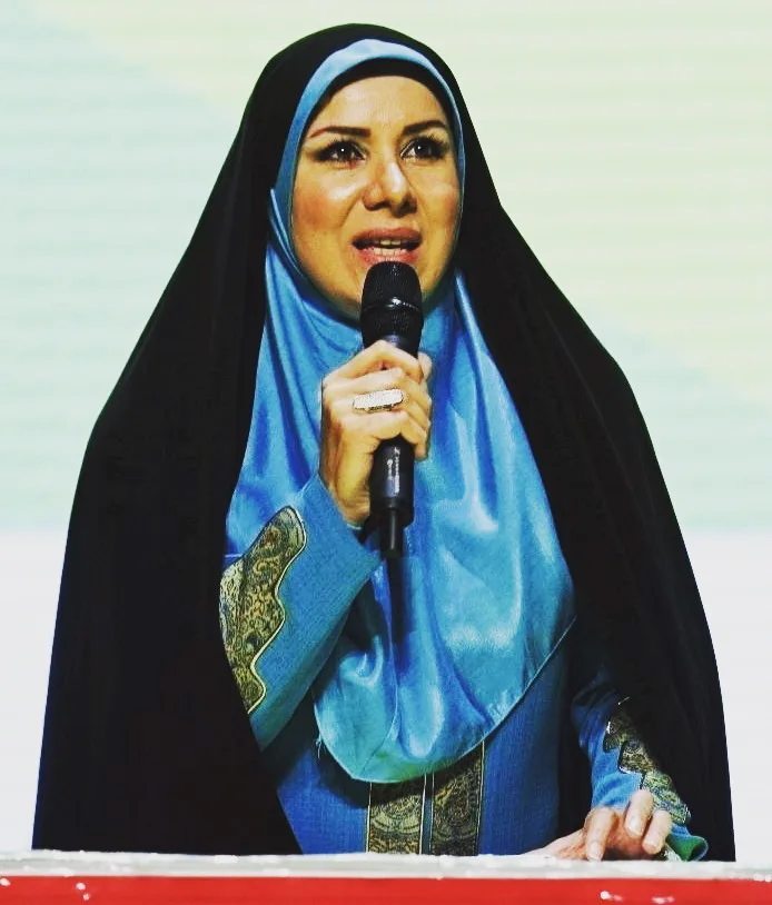 بیوگرافی آرزو جعفرپور مجری و گوینده خوش صدا و باسابقه رادیو و تلویزیون