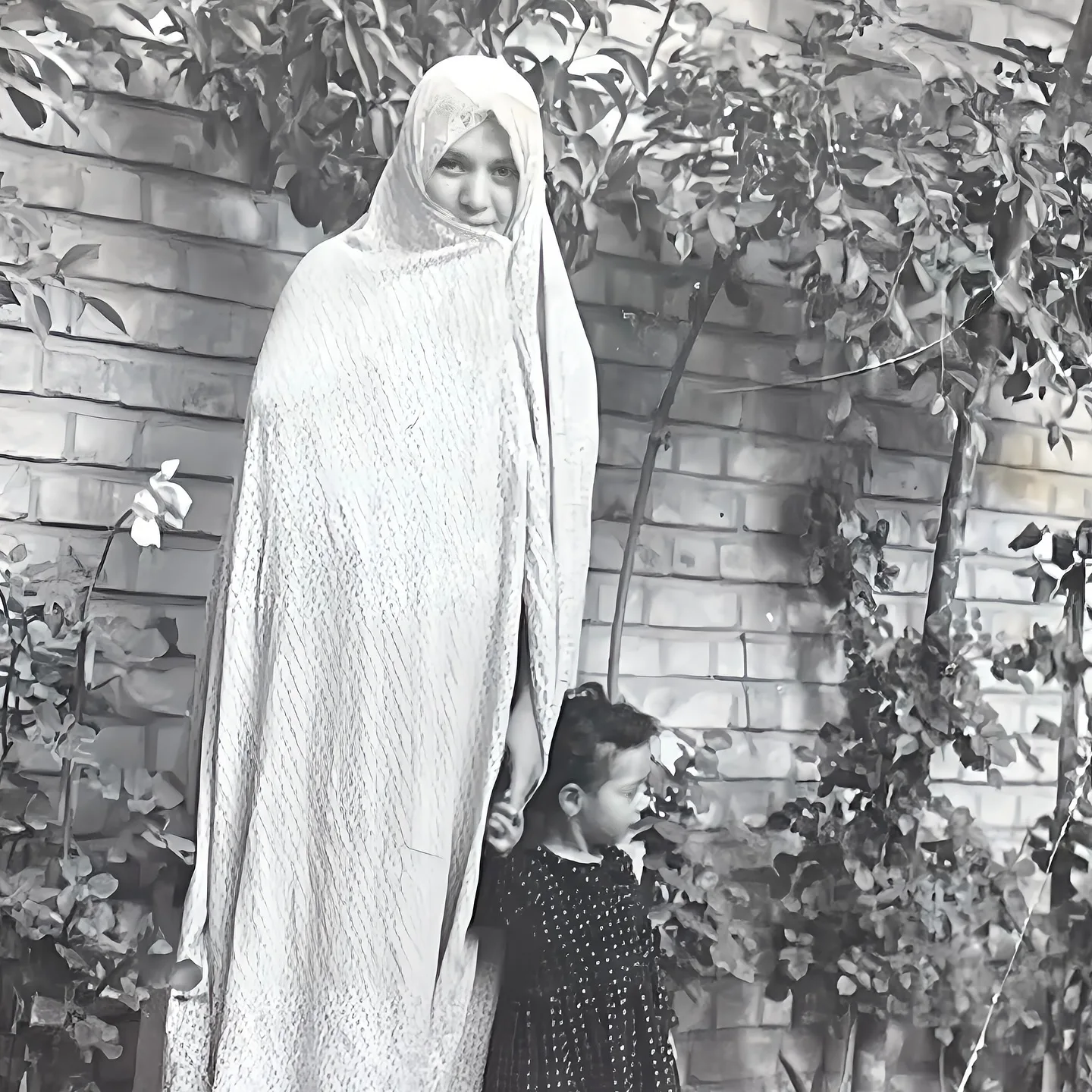 بیوگرافی الهه رضایی؛ از مجری برنامه کودک تا راه اندازی مهد کودک الهه رضایی و مادرش