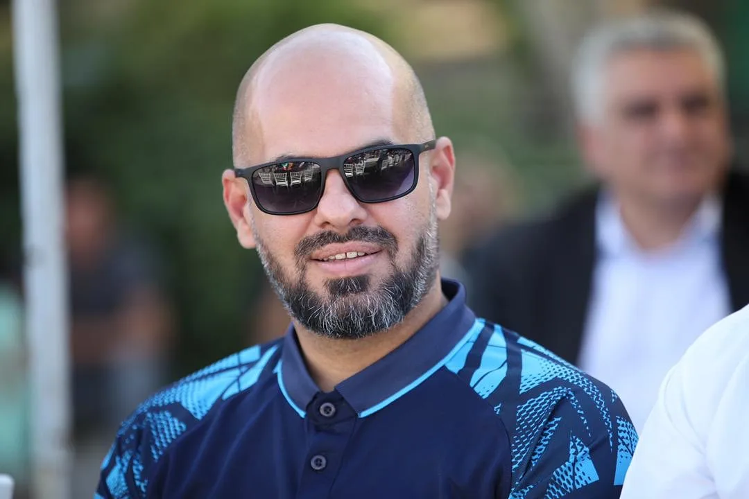 عباس قانع گزارشگر فوتبال