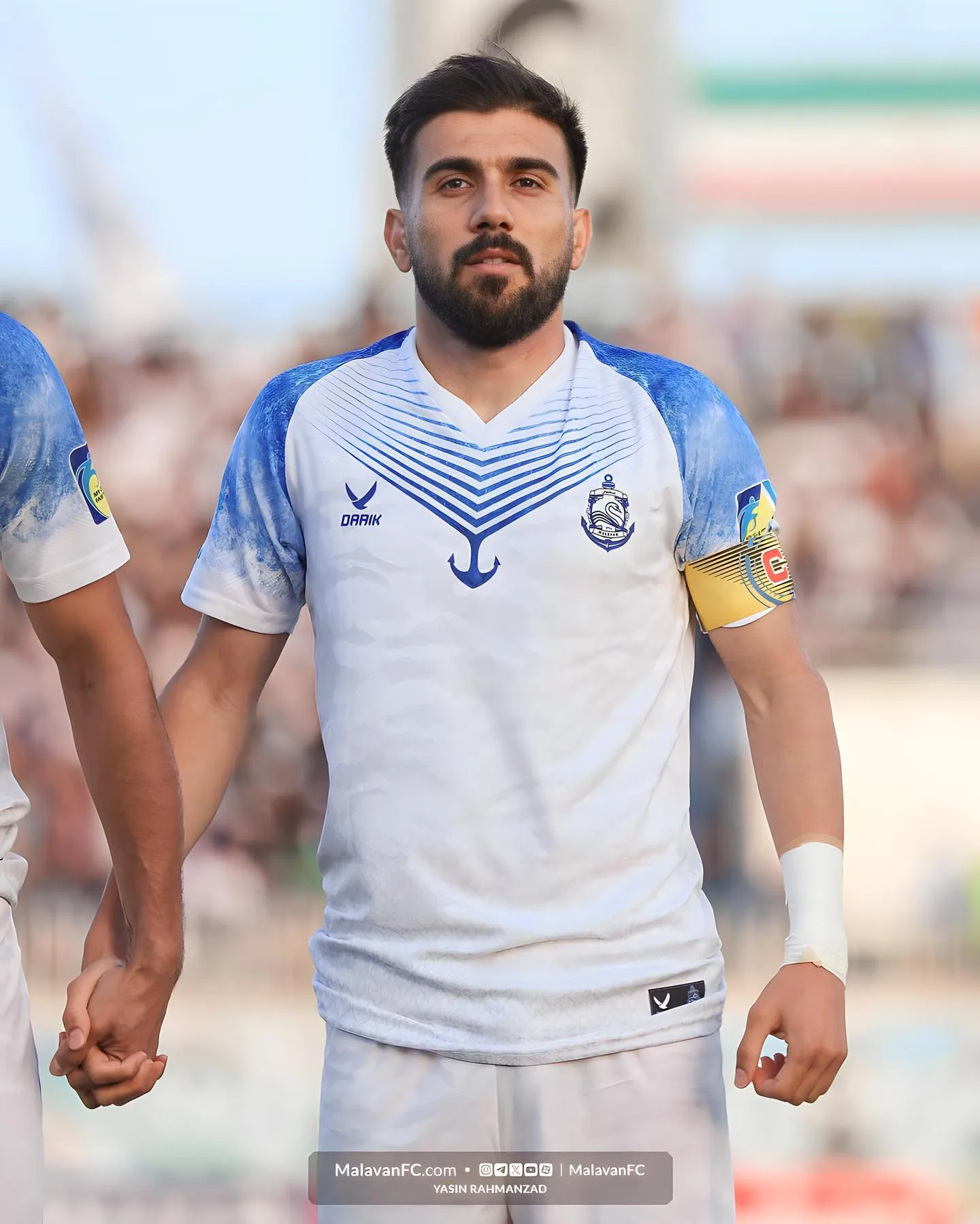 بیوگرافی مهران احمدی فوتبالیست و همسرش؛ هافبک لرستانی استقلال تهران بیوگرافی مهران احمدی فوتبالیست و همسرش؛ هافبک لرستانی استقلال تهران