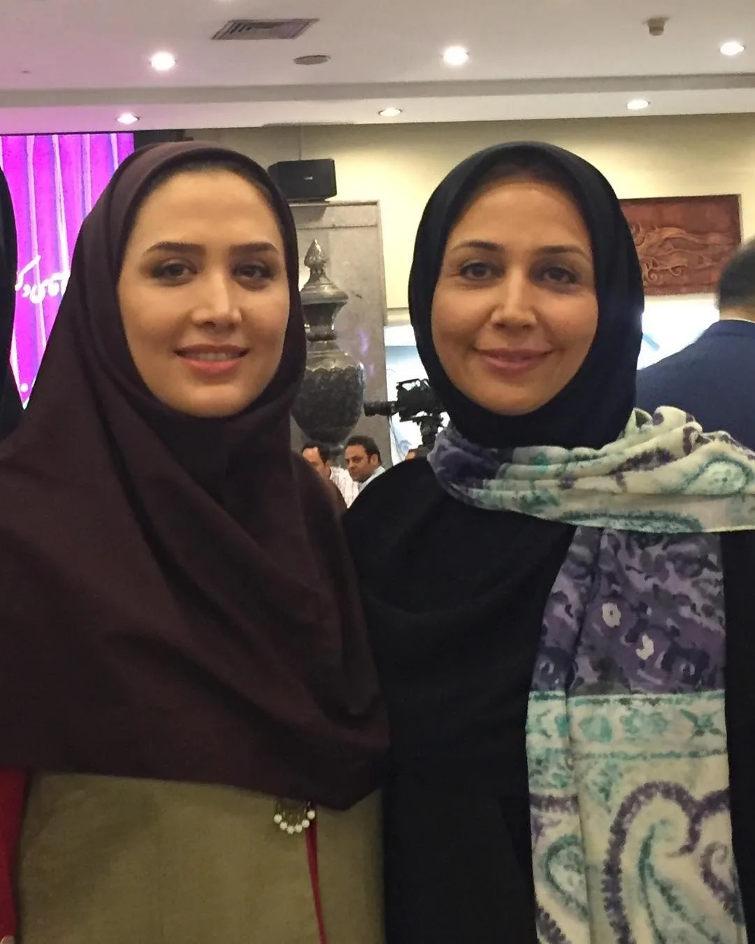 بیوگرافی سارا روستاپور مجری کودک (خاله سارا)، زندگی شخصی و ازدواجها سارا روستاپور در کنار مینا هاشمی مجری کودک