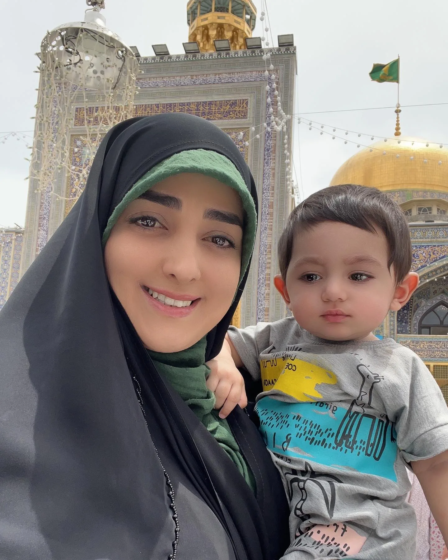 بیوگرافی ستاره سادات قطبی و همسر و پسرانش؛ مجری و بازیگر تلویزیون بیوگرافی ستاره سادات قطبی و همسر و پسرانش؛ مجری و بازیگر تلویزیون