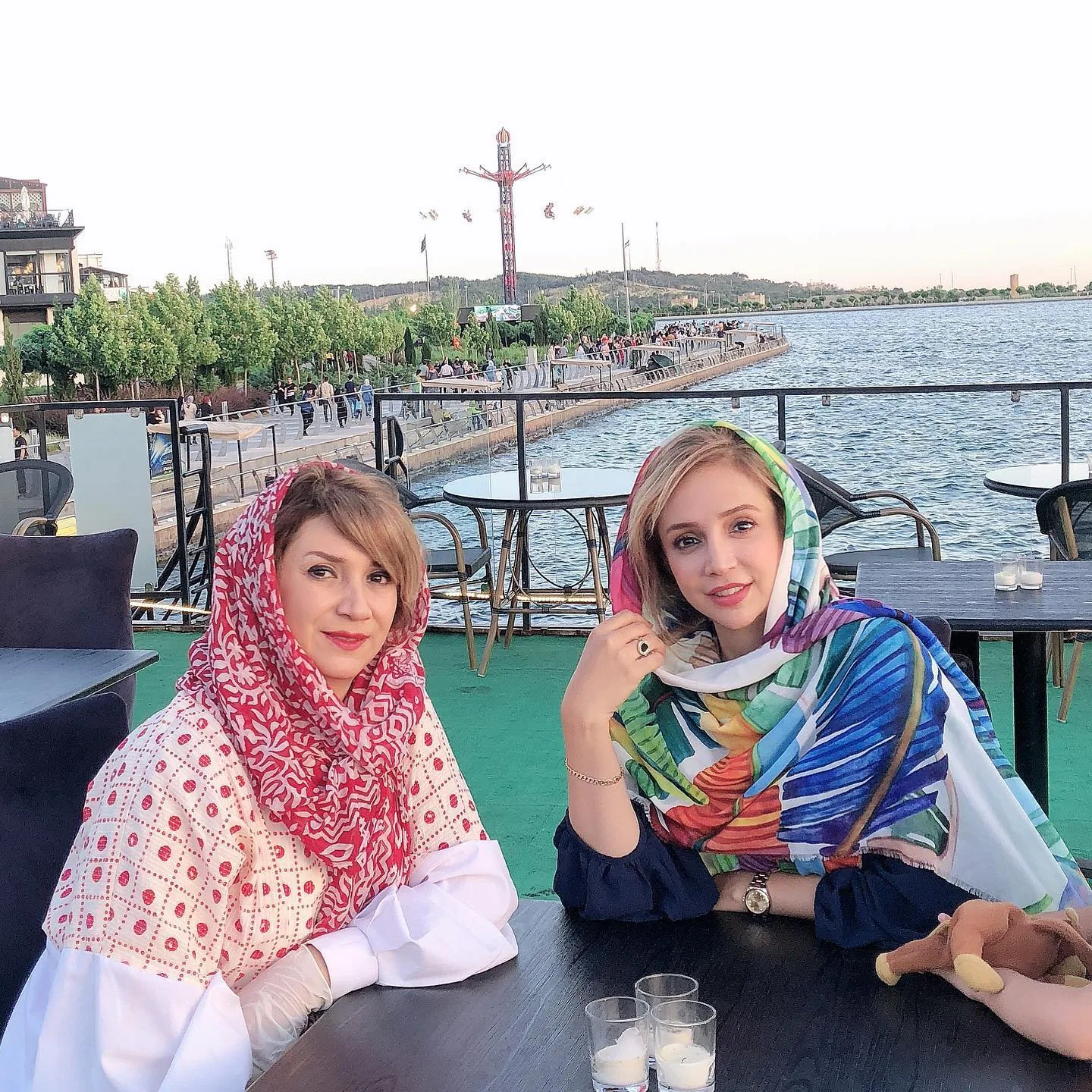 زندگی شخصی و بیوگرافی شبنم قلی خانی بازیگر و همسر، فرزند و خانواده شبنم قلی خانی و خواهرش شیدا