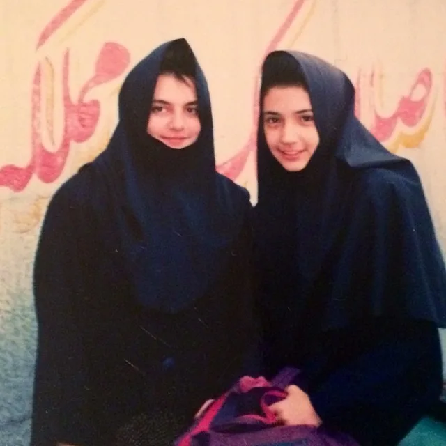 زندگی شخصی و بیوگرافی شبنم قلی خانی بازیگر و همسر، فرزند و خانواده عکس دوران تحصیل شبنم قلی خانی