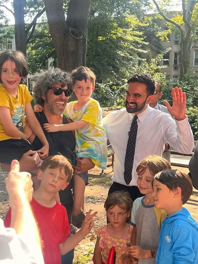 زهران ممدانی کیست؟ بیوگرافی شهردار مسلمان نیویورک زهران ممدانی