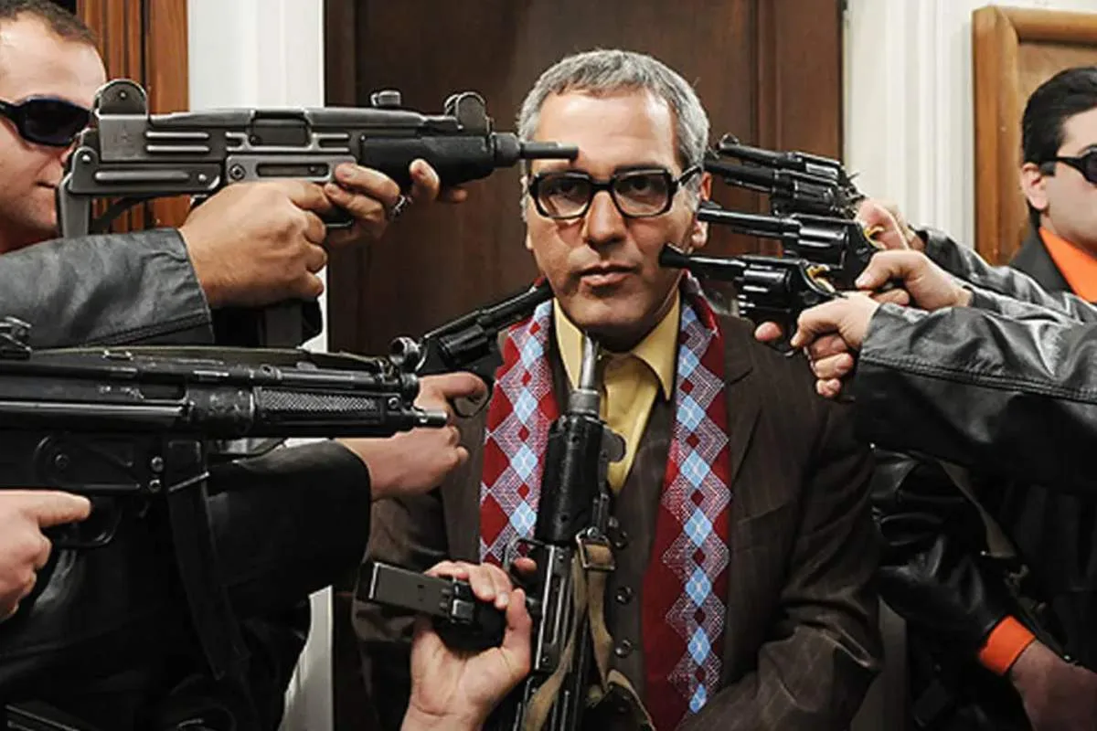 مهران مدیری در مرد هزار چهره