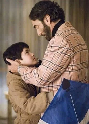 بیوگرافی همایون ارشادی: بازیگر «طعم گیلاس» و «بادبادکباز»، فیلمها و علت فوت همایون ارشادی در بادبادک باز