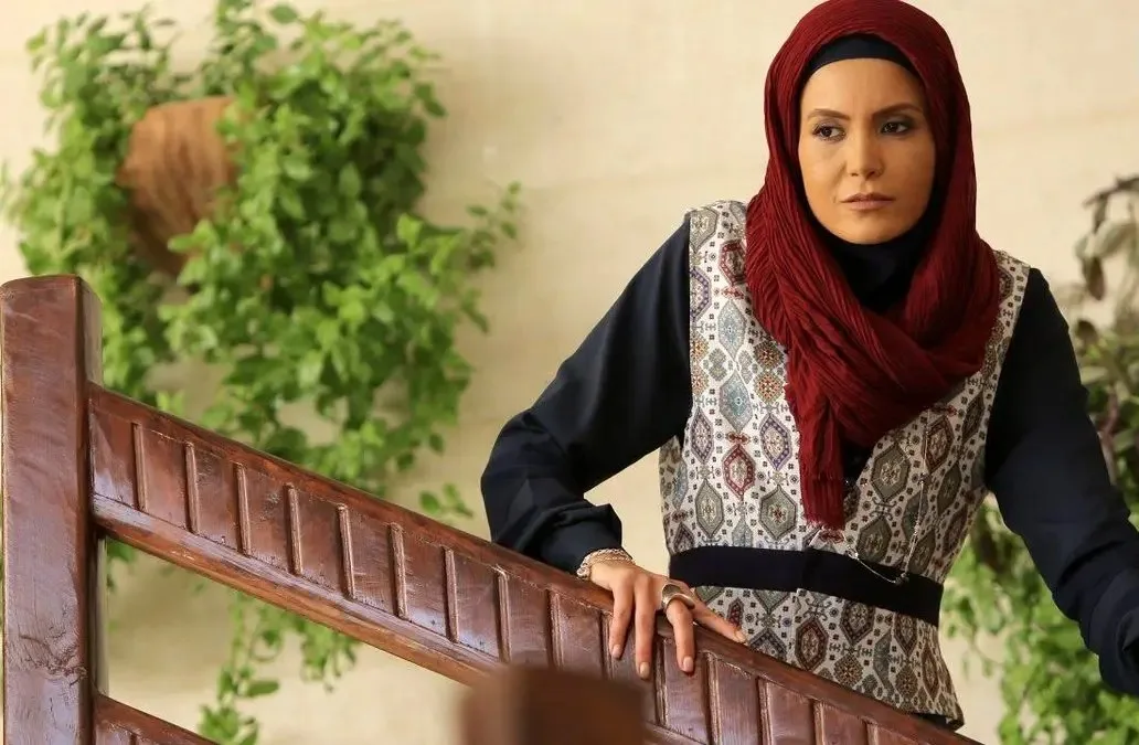 زندگی شخصی و بیوگرافی سامیه لک بازیگر تلویزیون و سینما سامیه لک بازیگر نقش آیناز در سریال آنام