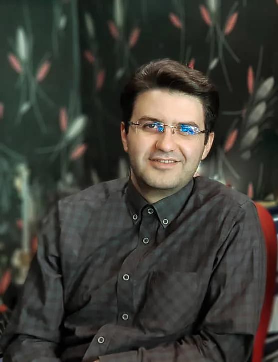 بیوگرافی ذاکر تیموری گوینده خبر صدا و سیما از خطه کرمانشاه و حواشی او بیوگرافی ذاکر تیموری گوینده خبر صدا و سیما از خطه کرمانشاه و حواشی او