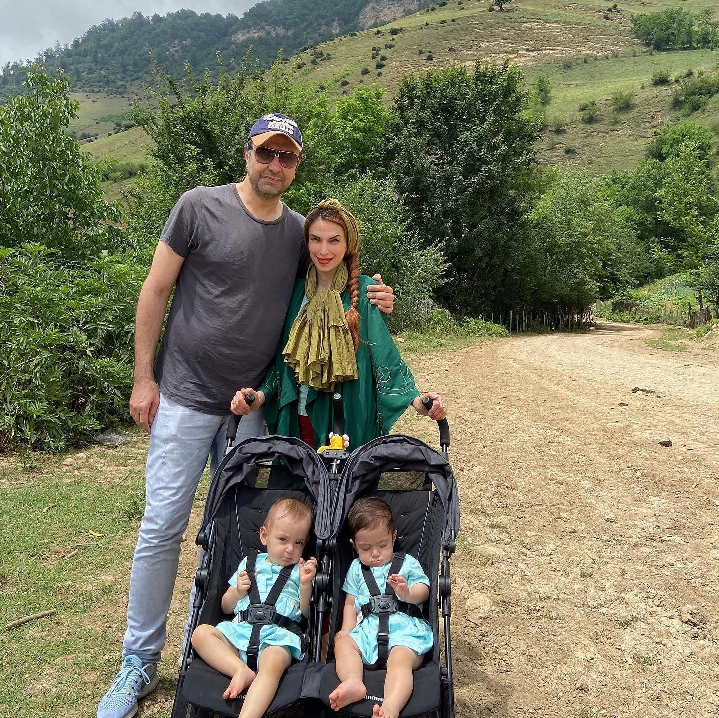 بیوگرافی سروین رفیعیان، منیر (خواهر منصور) در متهم گریخت + تصاویر شخصی بیوگرافی سروین رفیعیان، منیر (خواهر منصور) در متهم گریخت + تصاویر شخصی