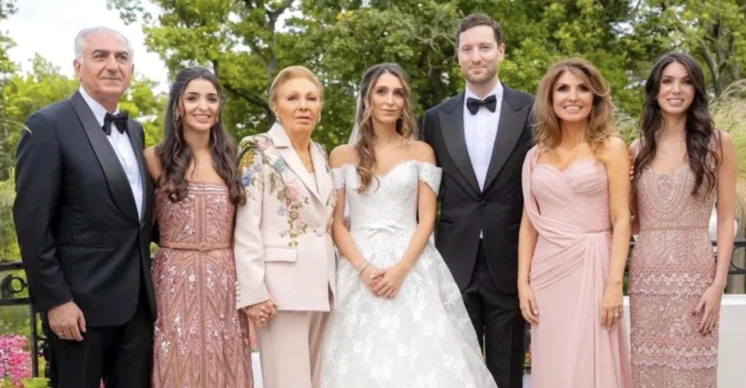 فرزندان محمدرضا پهلوی و تمام نوه ها و دامادها خانواده رضا پهلوی