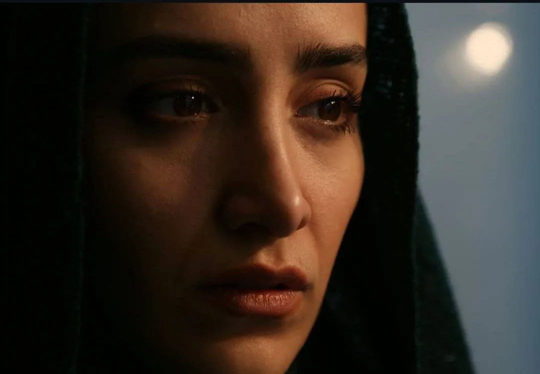 فرانک تمنایی بازیگر نقش «فهیمه» در سریال «قرعه» فرانک تمنایی در فیلم شبی