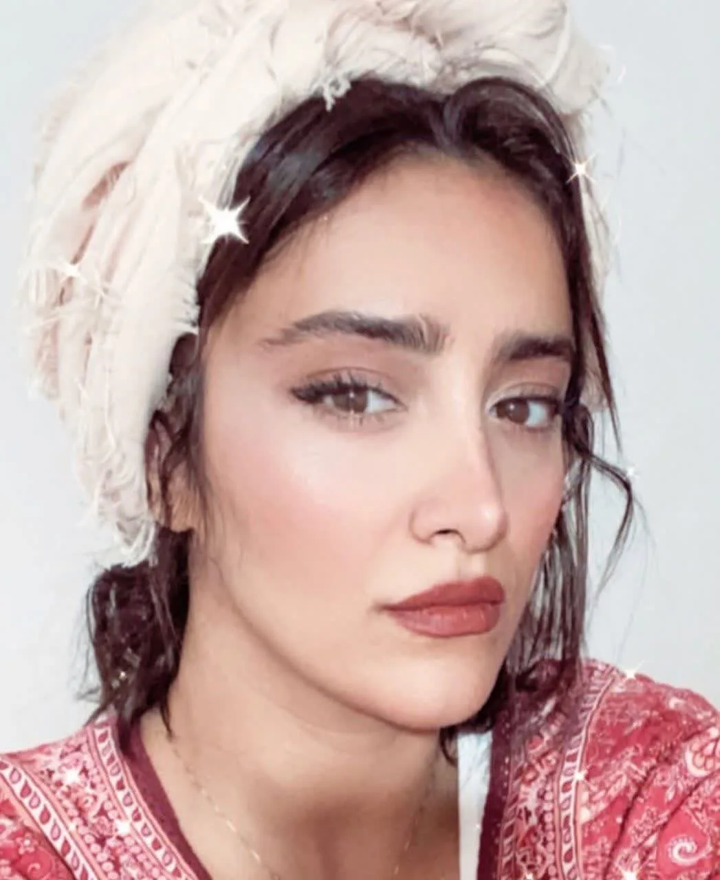 فرانک تمنایی بازیگر نقش «فهیمه» در سریال «قرعه» فرانک تمنایی