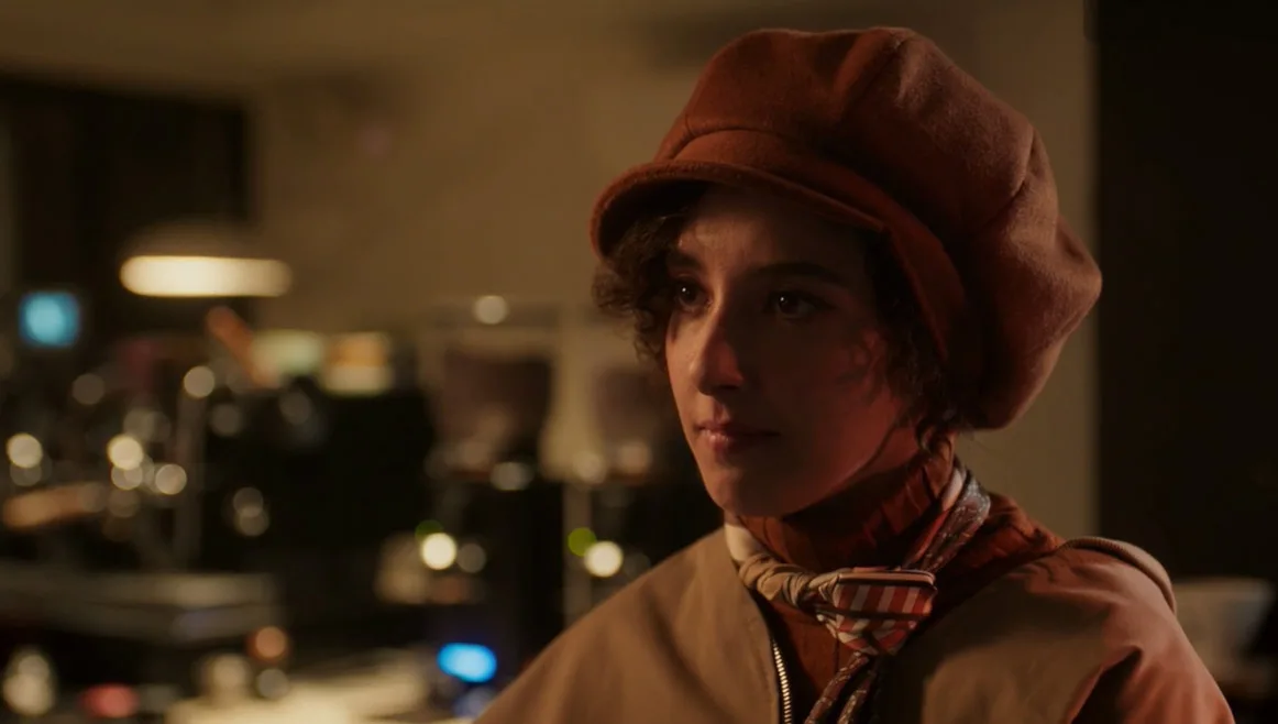 بیوگرافی به آفرید غفاریان بازیگر نقش بیتا در بدنام و شیوا در بی عاطفه بیوگرافی به آفرید غفاریان بازیگر نقش بیتا در بدنام و شیوا در بی عاطفه