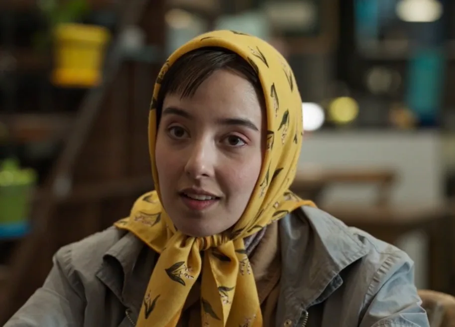 بیوگرافی به آفرید غفاریان بازیگر نقش بیتا در بدنام و شیوا در بی عاطفه بیوگرافی به آفرید غفاریان بازیگر نقش بیتا در بدنام و شیوا در بی عاطفه