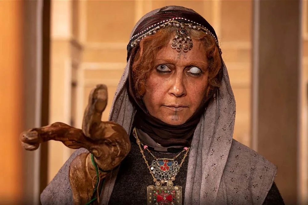 بیوگرافی بهناز نازی بازیگر نقش ننه آشوب در جیران + علت فوت بهناز نازی در نقش ننه آشوب در جیران