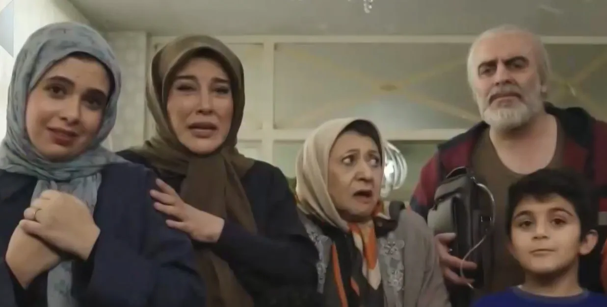 بیوگرافی و اسامی بازیگران سریال صفا با خانواده + ساعت پخش بخشی از سریال صفا با خانواده