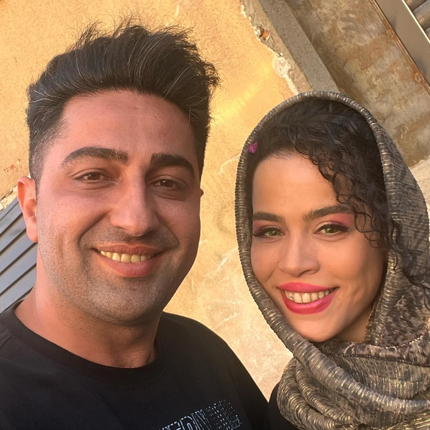 بیوگرافی علی سخنگو بازیگر نقش پارسا در سریال دلدادگان علی سخنگو و ملیکا شریفی نیا در سریال دلدادگان