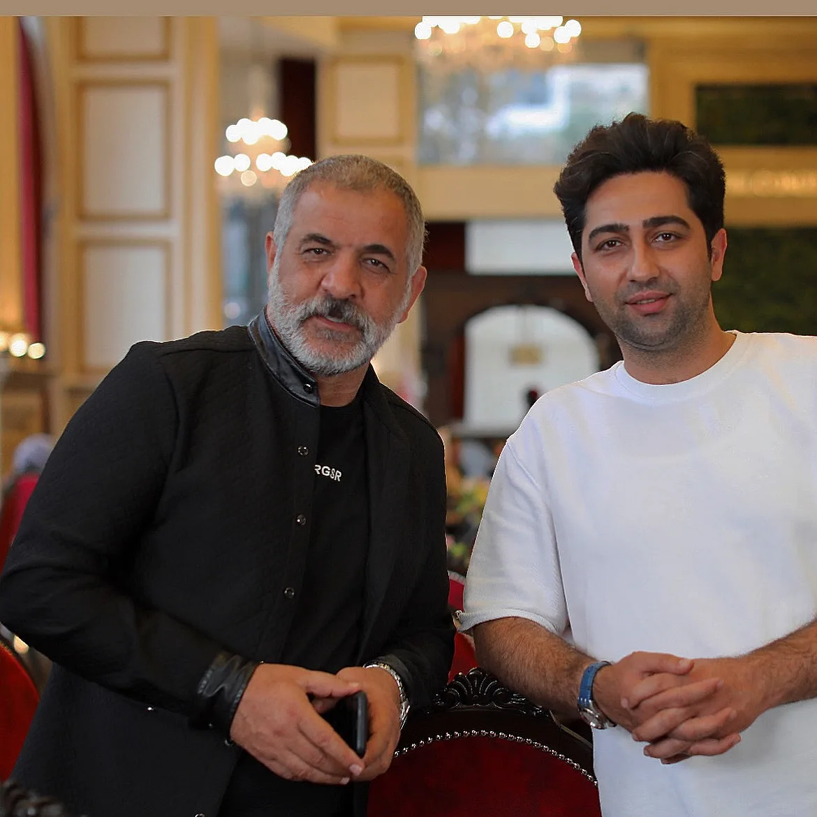 بیوگرافی علی سخنگو بازیگر نقش پارسا در سریال دلدادگان بیوگرافی علی سخنگو بازیگر نقش پارسا در سریال دلدادگان
