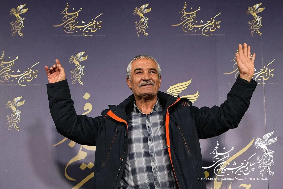 بازیگران سریال صنوبر (۱۳۸۰) ساخته مجتبی راعی + موضوع سریال جعفر دهقان