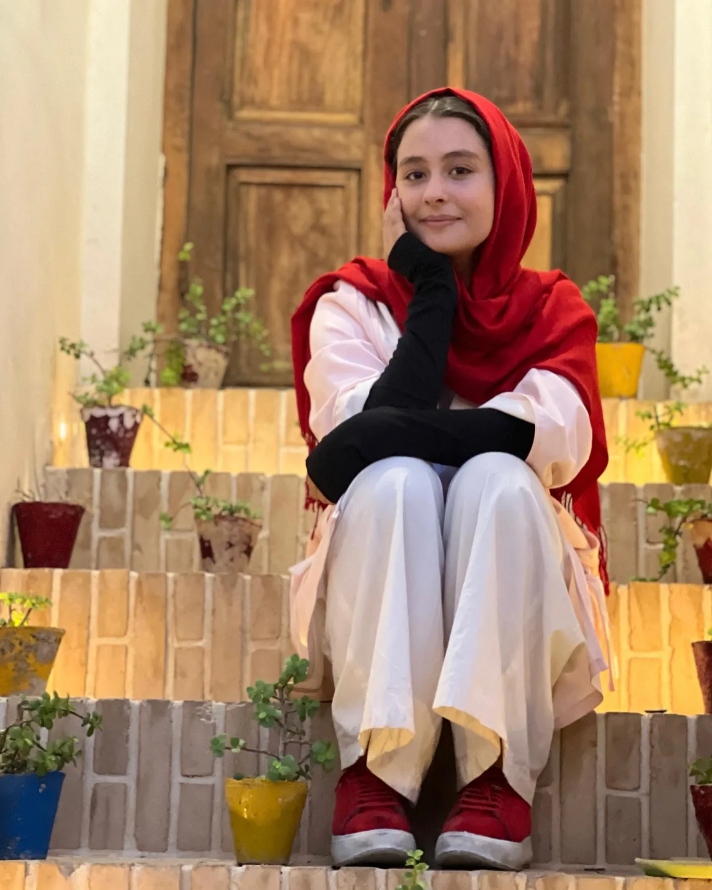 بیوگرافی حنانه آجرلو نرگس سریال در و تخته + تصاویر شخصی حنانه آجرلو