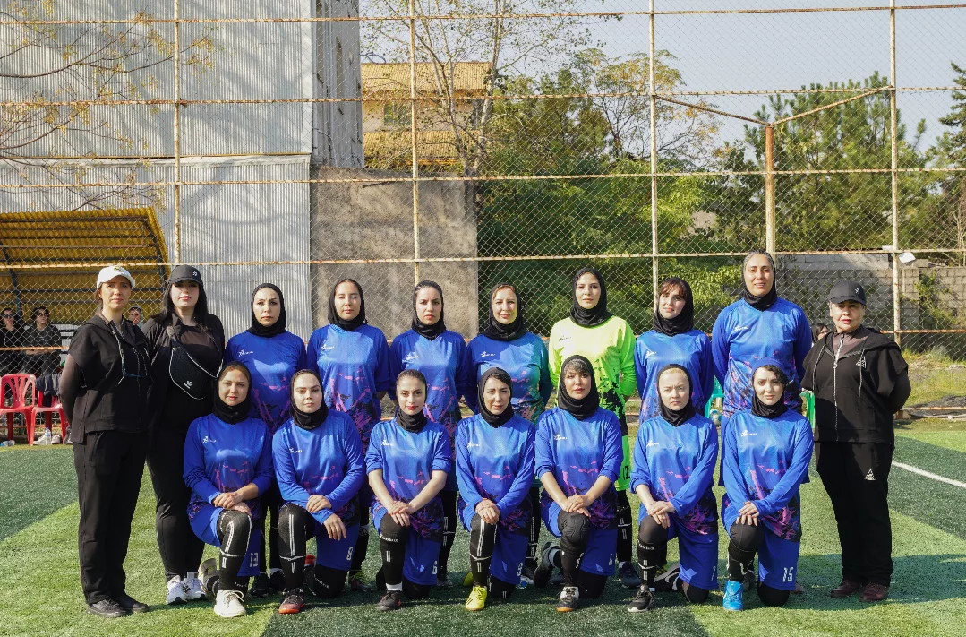 بیوگرافی مهتاب اکبری بازیگر نقش سوگند سریال لحظه گرگ و میش مهتاب اکبری در تیم فوتبال هنرمندان