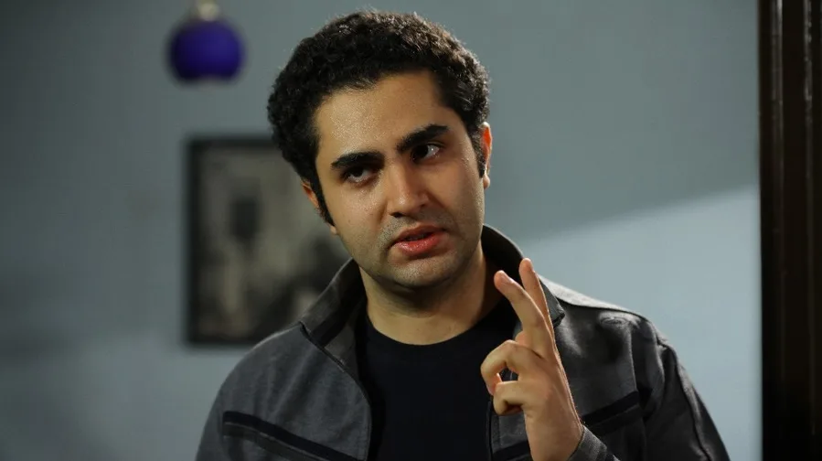 بیوگرافی سپنتا سمندریان بازیگر نقش بابک در سریال سفر سبز بیوگرافی سپنتا سمندریان بازیگر نقش بابک در سریال سفر سبز