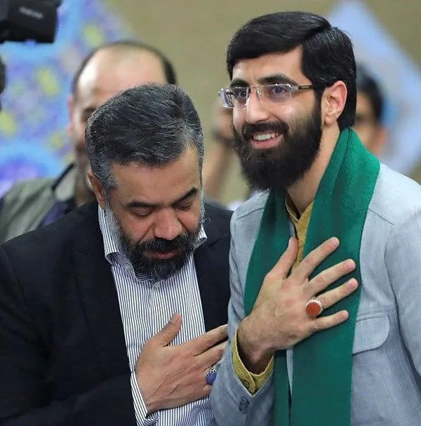 بیوگرافی سید رضا نریمانی مداح اهل بیت و ذاکر برنامه حسینیه معلی بیوگرافی سید رضا نریمانی مداح اهل بیت و ذاکر برنامه حسینیه معلی