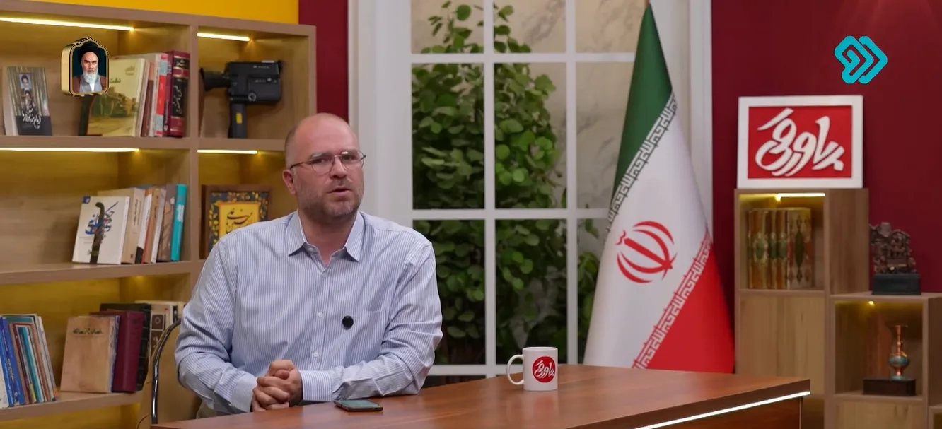برنامه پاورقی از کنداکتور شبکه ۲ حذف نشده است شهبازی مجری برنامه پاورقی