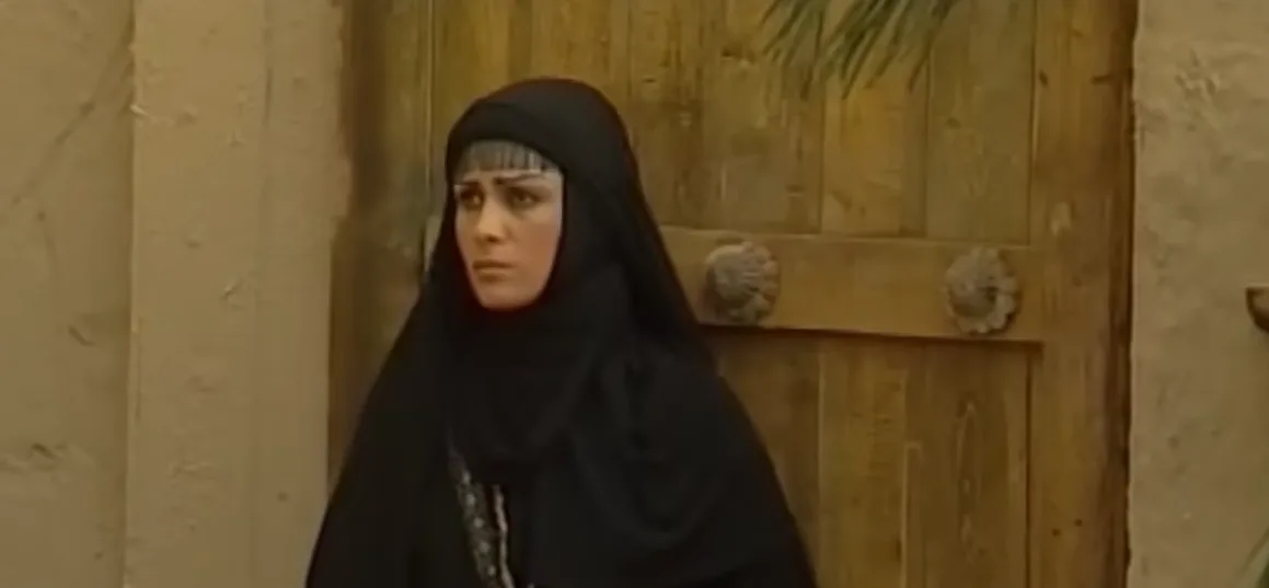 بیوگرافی آذر سماواتی بازیگر نقش سلافه فیلم طفلان مسلم سلافه (آذر سماواتی)