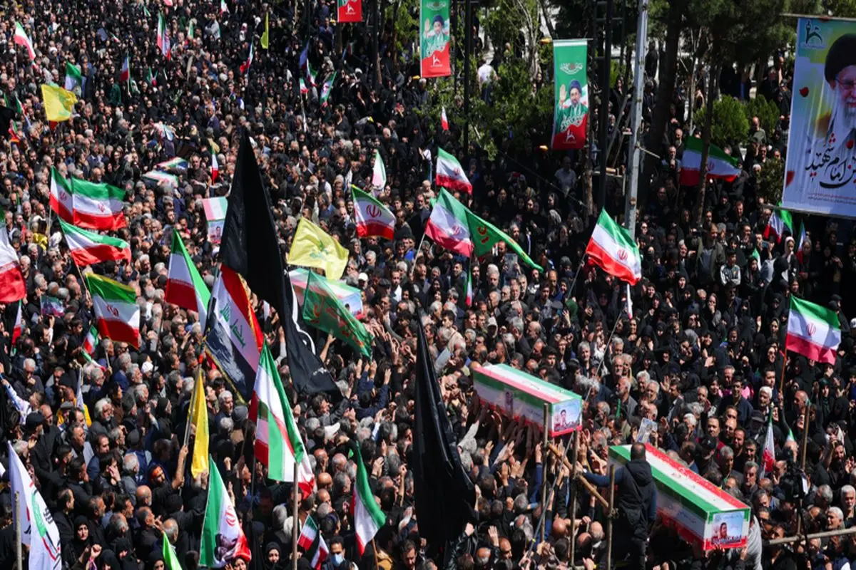شهادت خانواده تقی زاده؛ ۱۵ شهید خانواده تقی زاده در کرج شهادت خانواده تقی زاده؛ ۱۵ شهید خانواده تقی زاده در کرج
